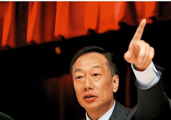 股票配资入门 “生死都在台湾? ”郭台铭: 若两岸开战, 将提供物资用以对抗大陆